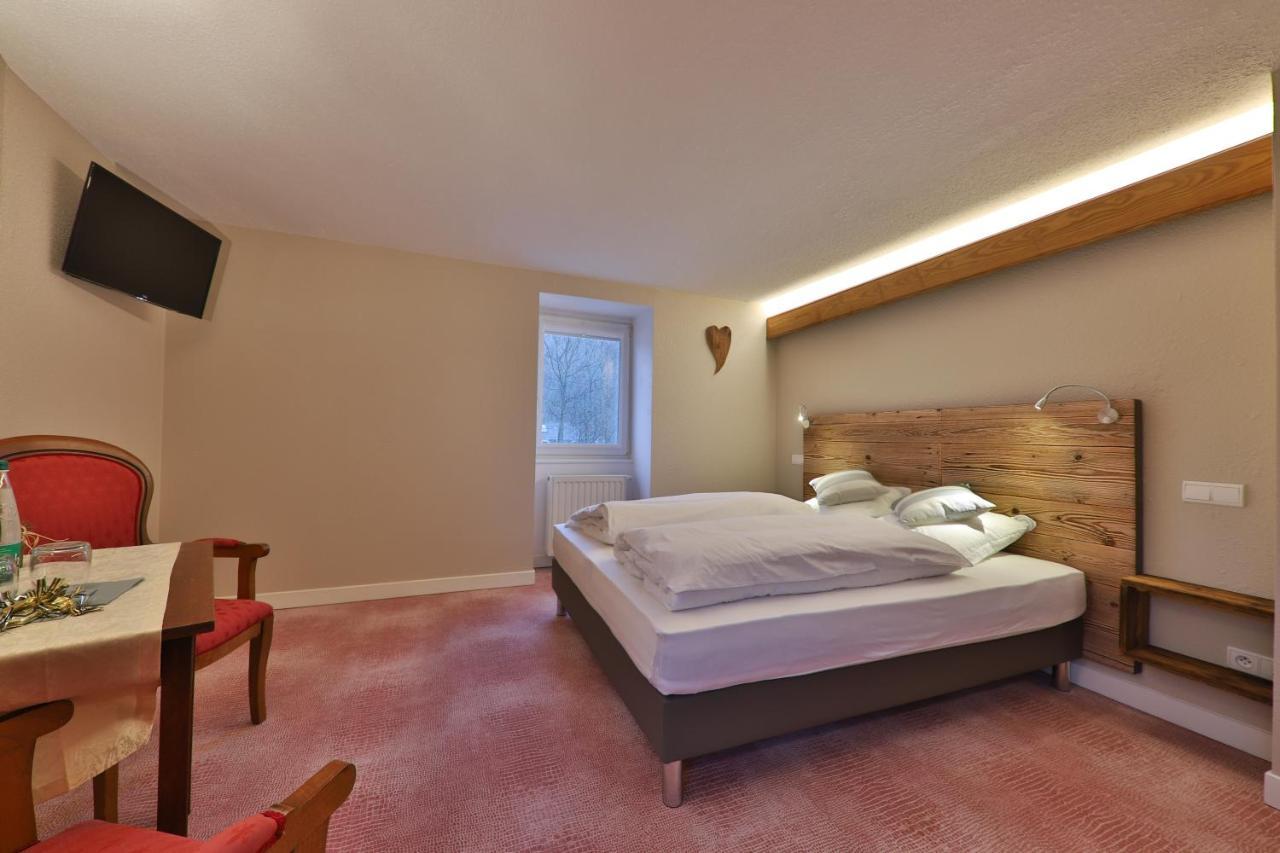 Hotel Restaurant Valneige Mittlach エクステリア 写真